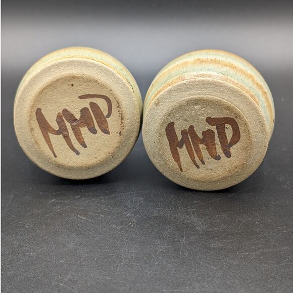 Studio Pottery Signed MMP Salt and Pepper Shakers Round Hand Thrown Green Brown - Picture 3 of 9